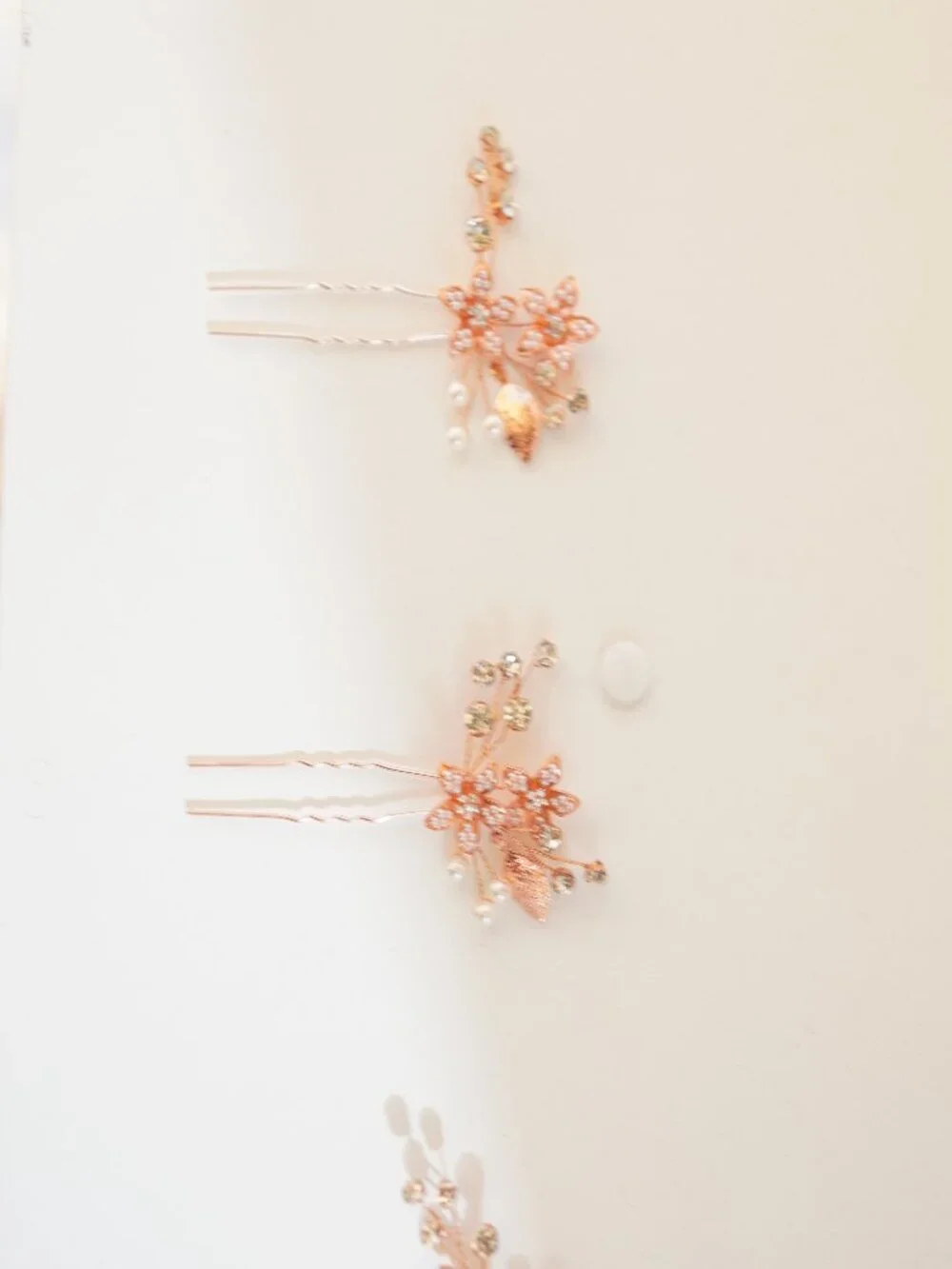Set of 3 Rose Gold Floral Bridal Hair Pins Rhinestone Pearl Wedding Hair Accesso